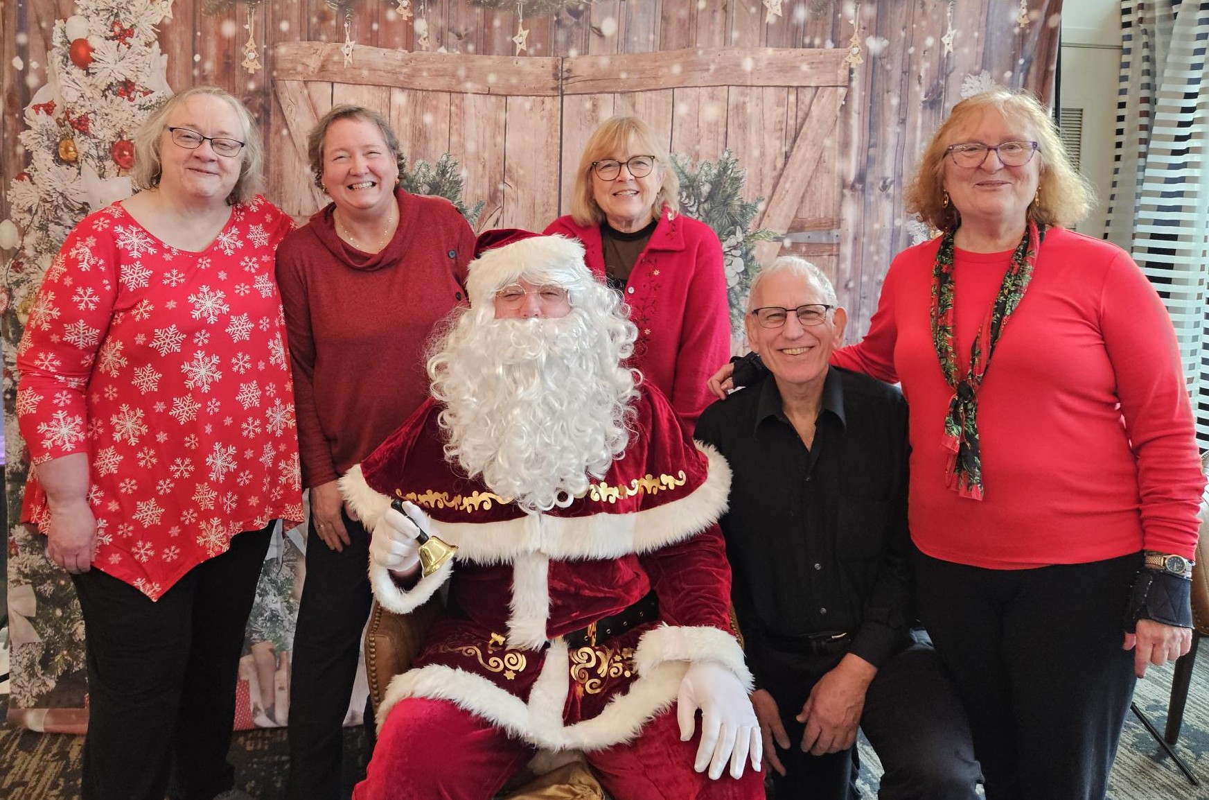 Holiday Ringers Meets Santa